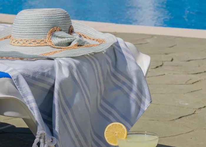 Ar Bolero Park Aparthotel 3*